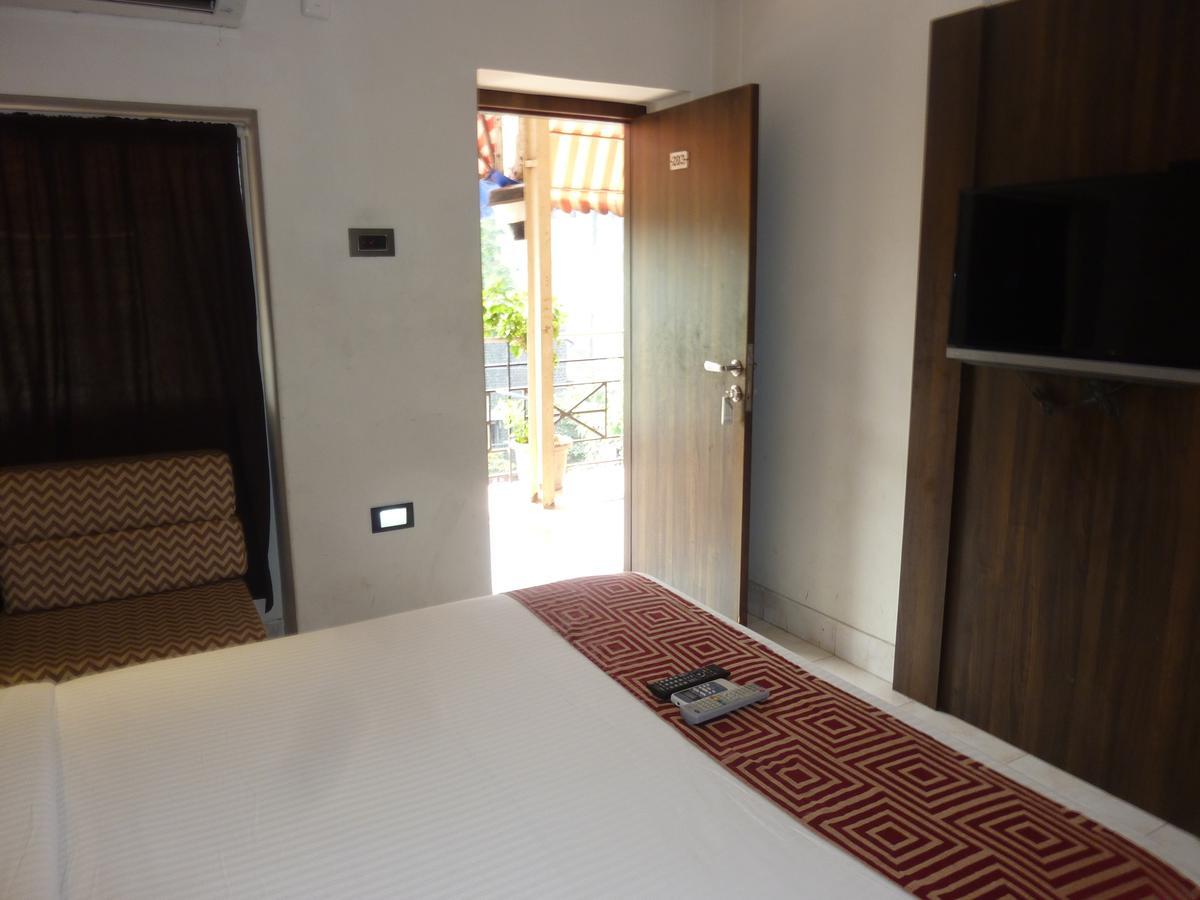Hotel New Bengal Mumbai Exterior photo
