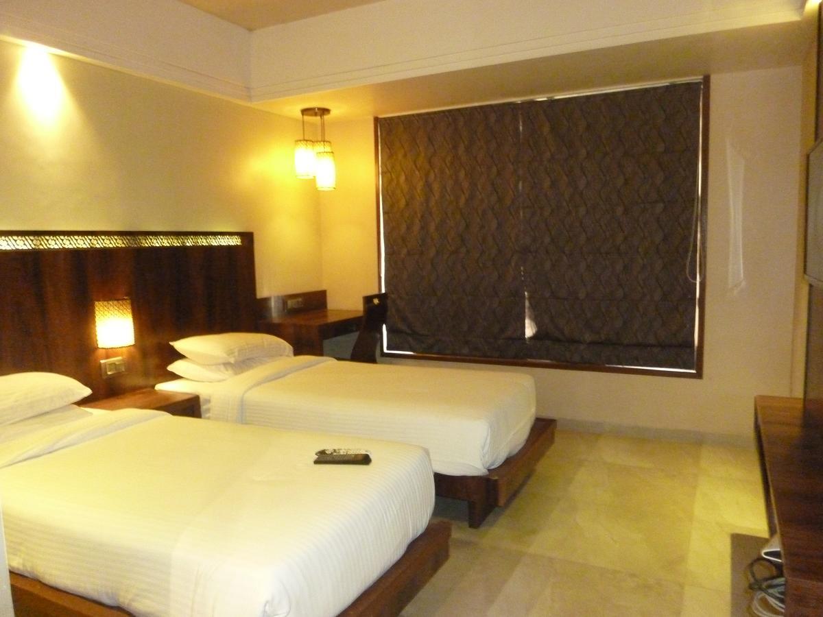 Hotel New Bengal Mumbai Exterior photo